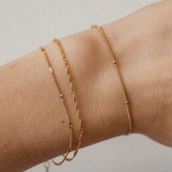 Gold Plated Layered Bracelets Minimalist Delicate Chain Jewelry Gift Women - Picture 4 of 7